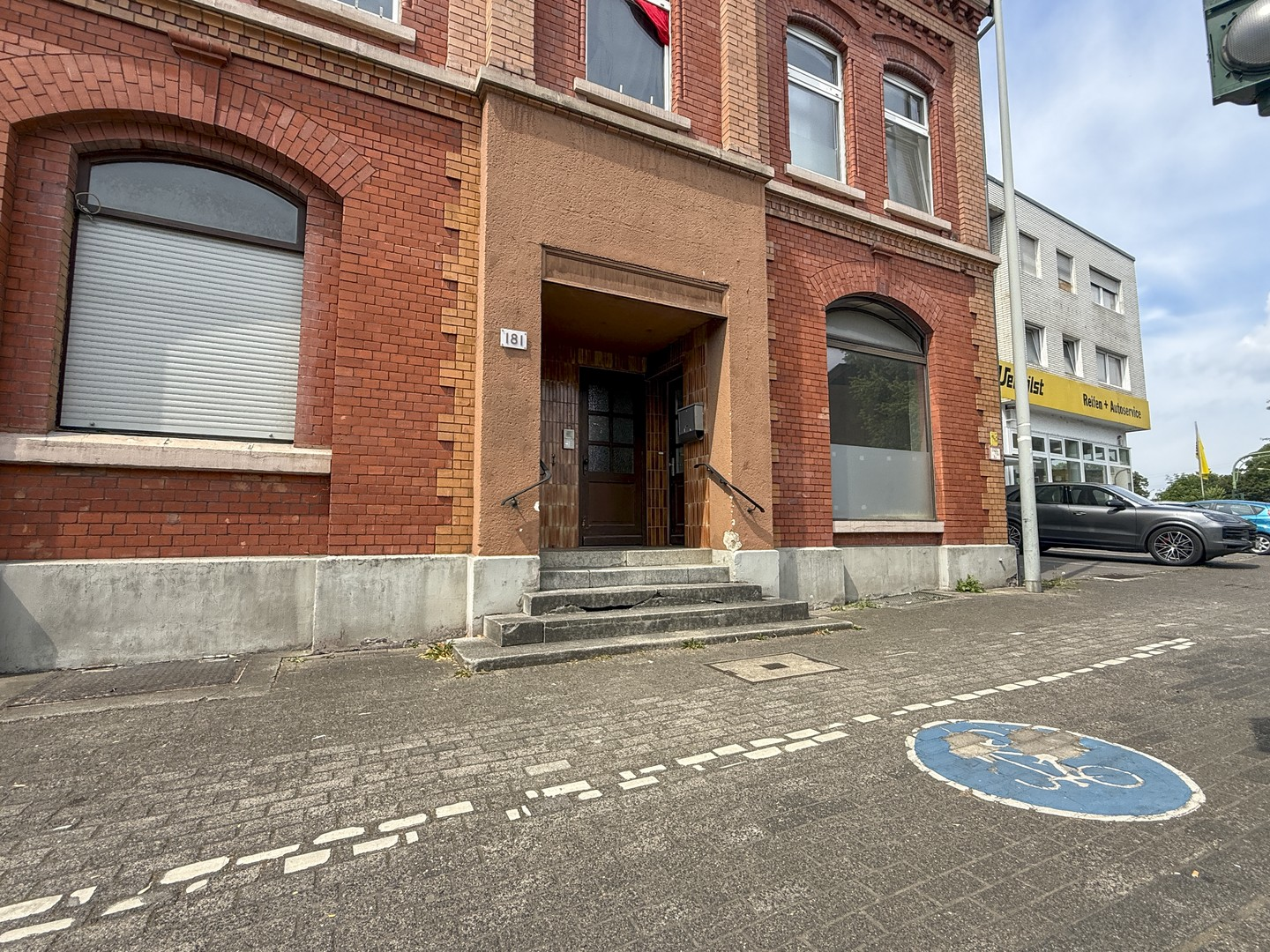 Außenansicht Gebäude