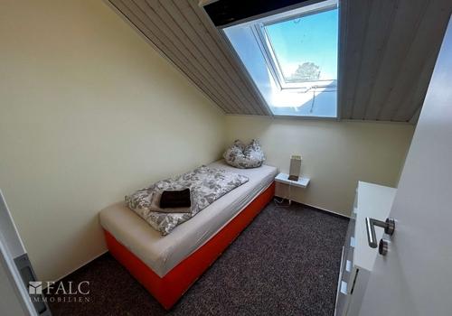 Schlafzimmer 3 Dachgeschoss