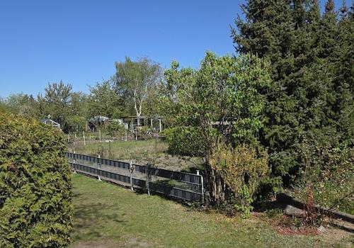 Kleingartenanlage hinter MFH