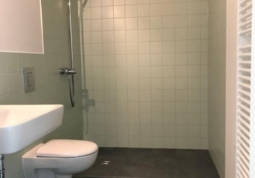 Musterduschbad