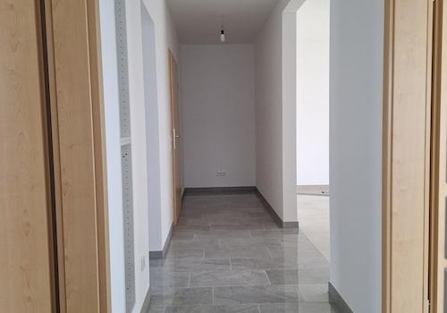 Flur Richtung Wohnungstür
