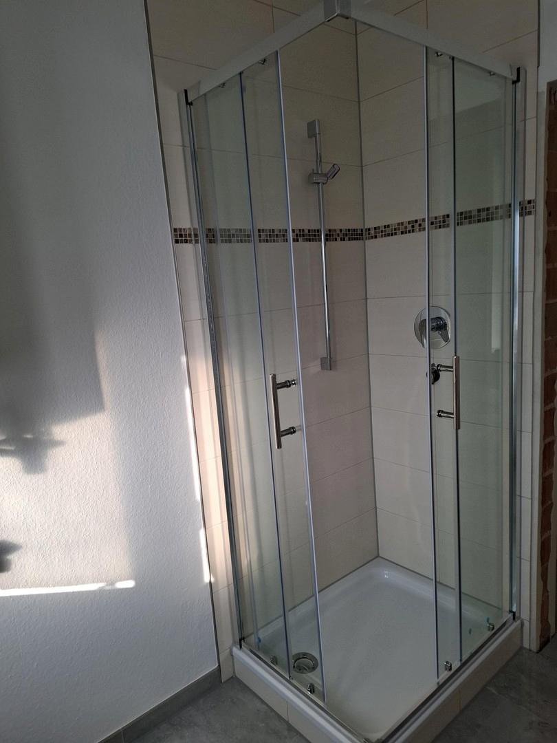 Bad Dusche