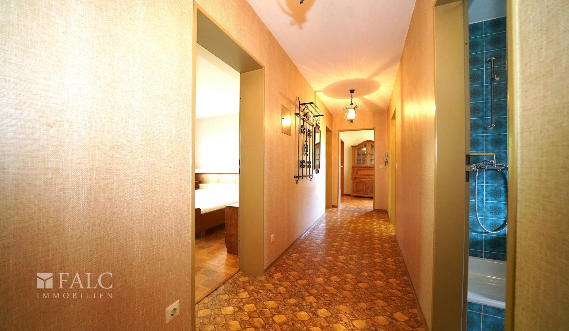 Flur Wohnung EG rechts