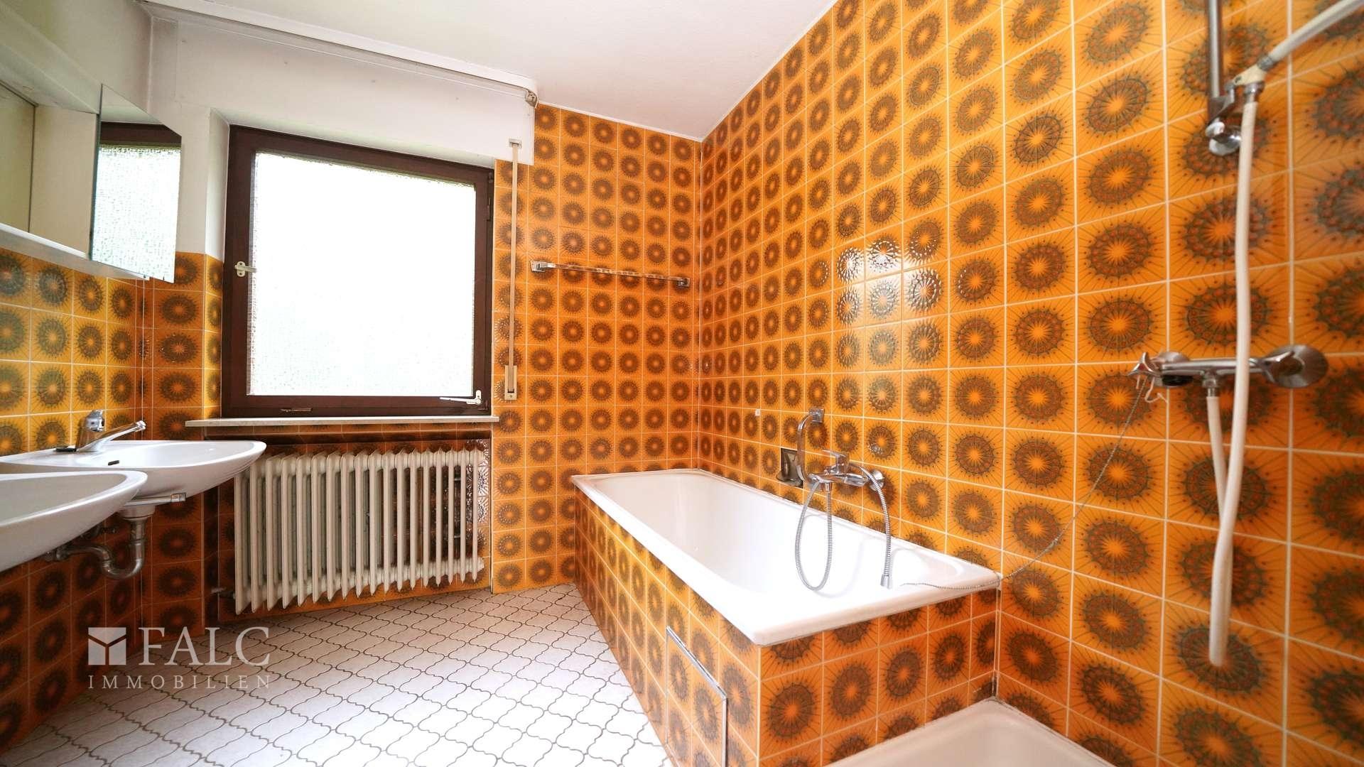 Badezimmer EG links