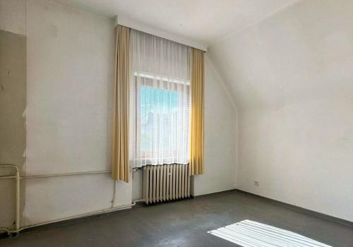 Gäste-/ Arbeitszimmer im OG