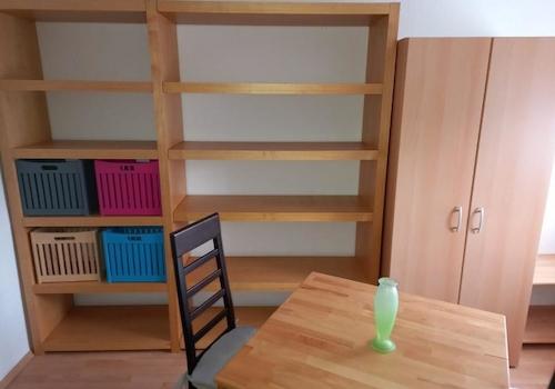 Wohn und Schlafzimmer