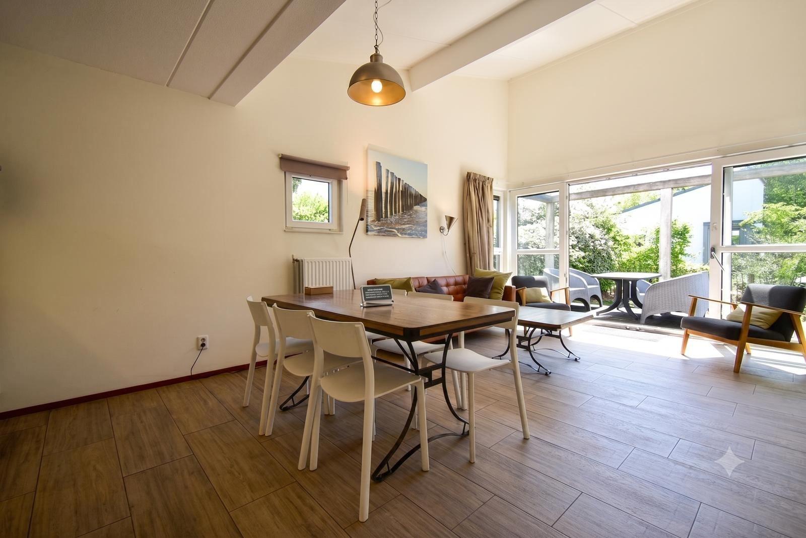 kaufen-freistehendes-ferienhaus-ouddorp-vakantiehuistekoop-nl.jpg012