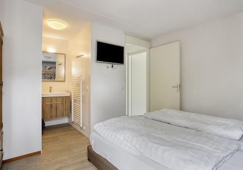 kaufen-freistehendes-ferienhaus-ouddorp-vakantiehuistekoop-nl.jpg001