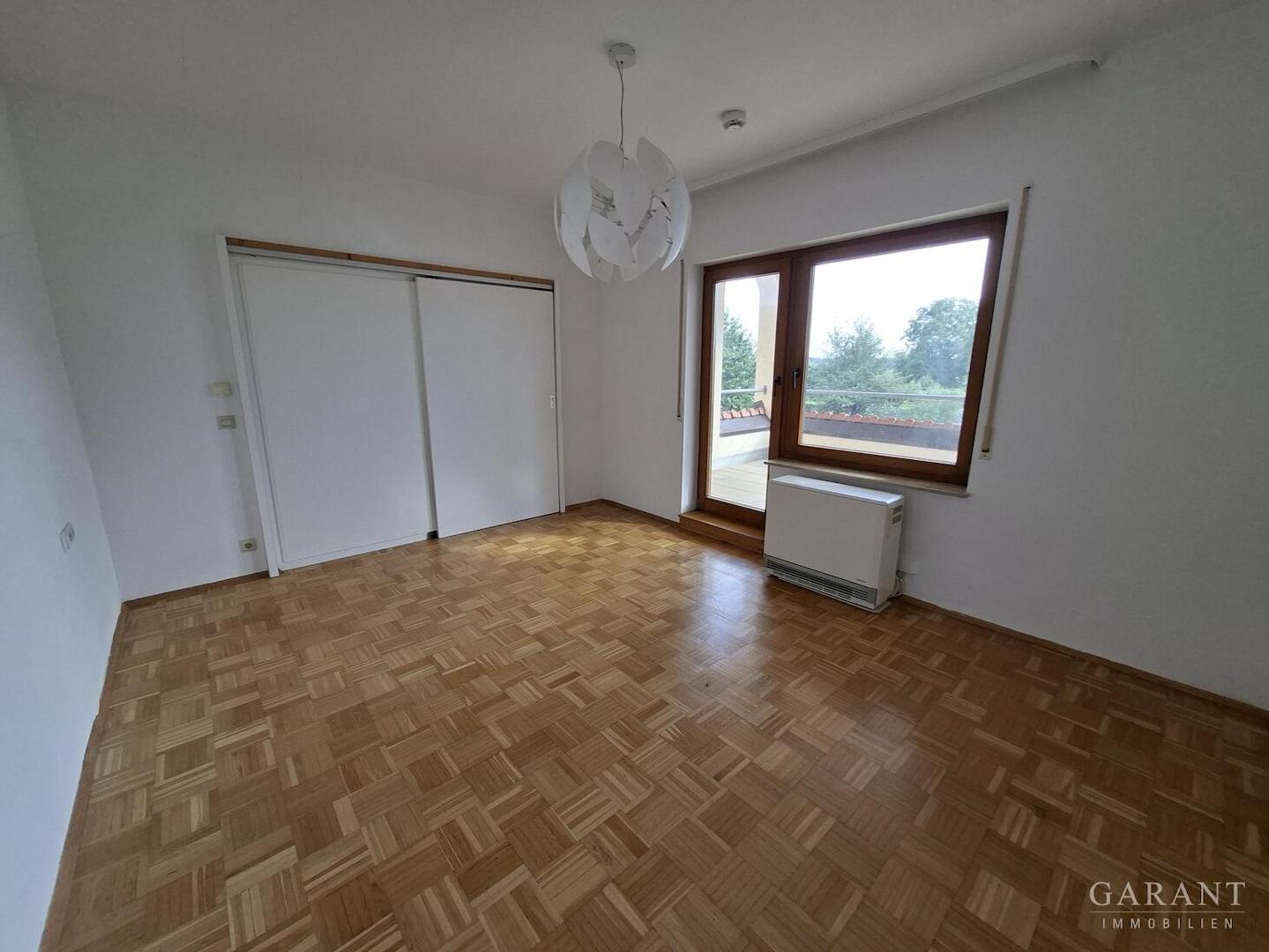 Schlafen mit Zugang Balkon