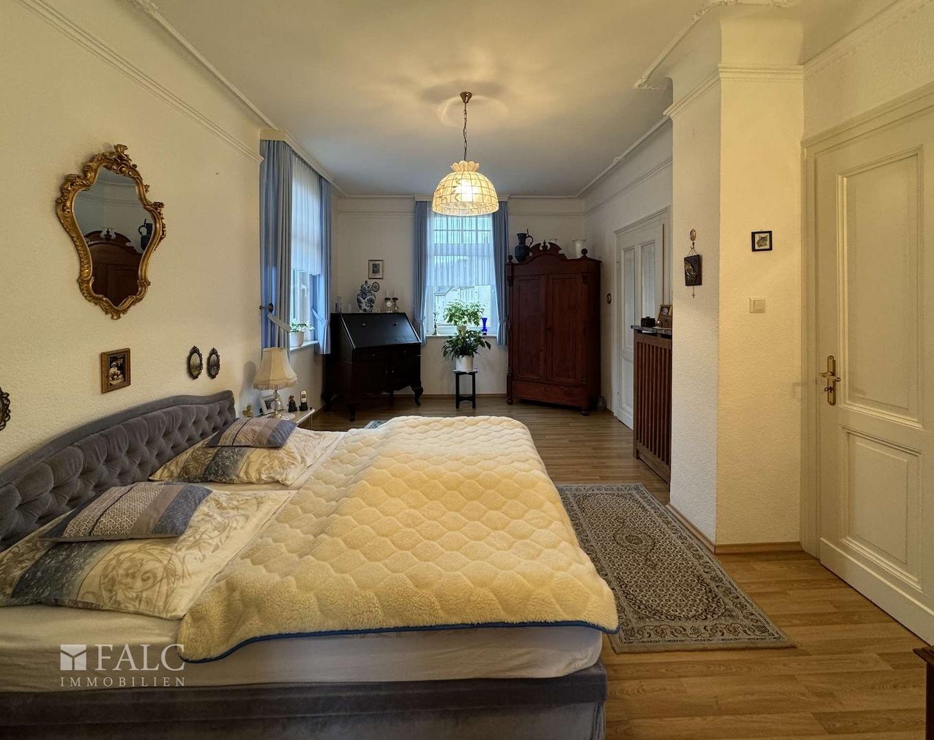 1 OG Schlafzimmer
