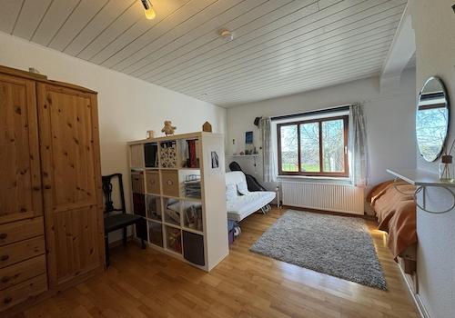 Schlafzimmer 4