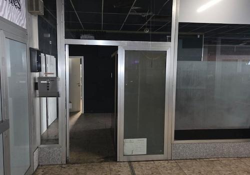 Eingangstür Gewerbe
