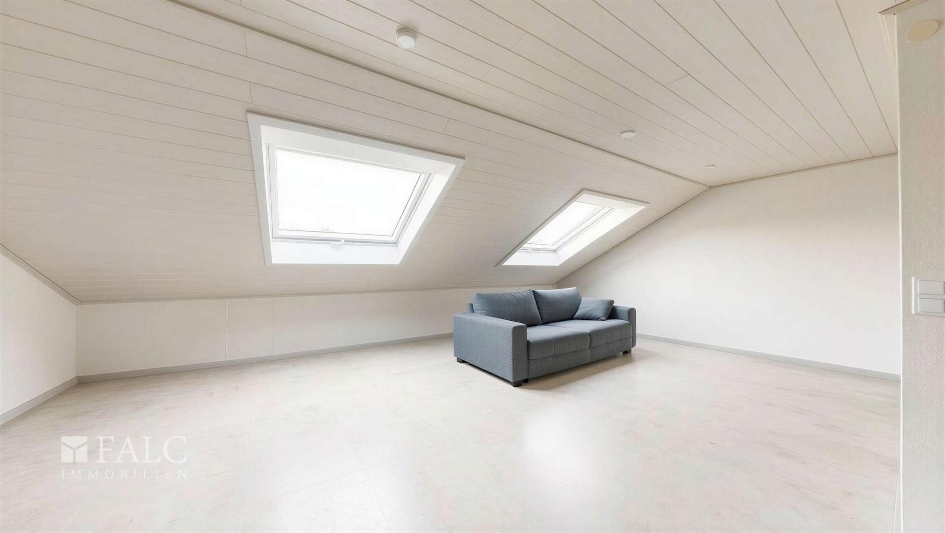 Dachgeschoss Studio
