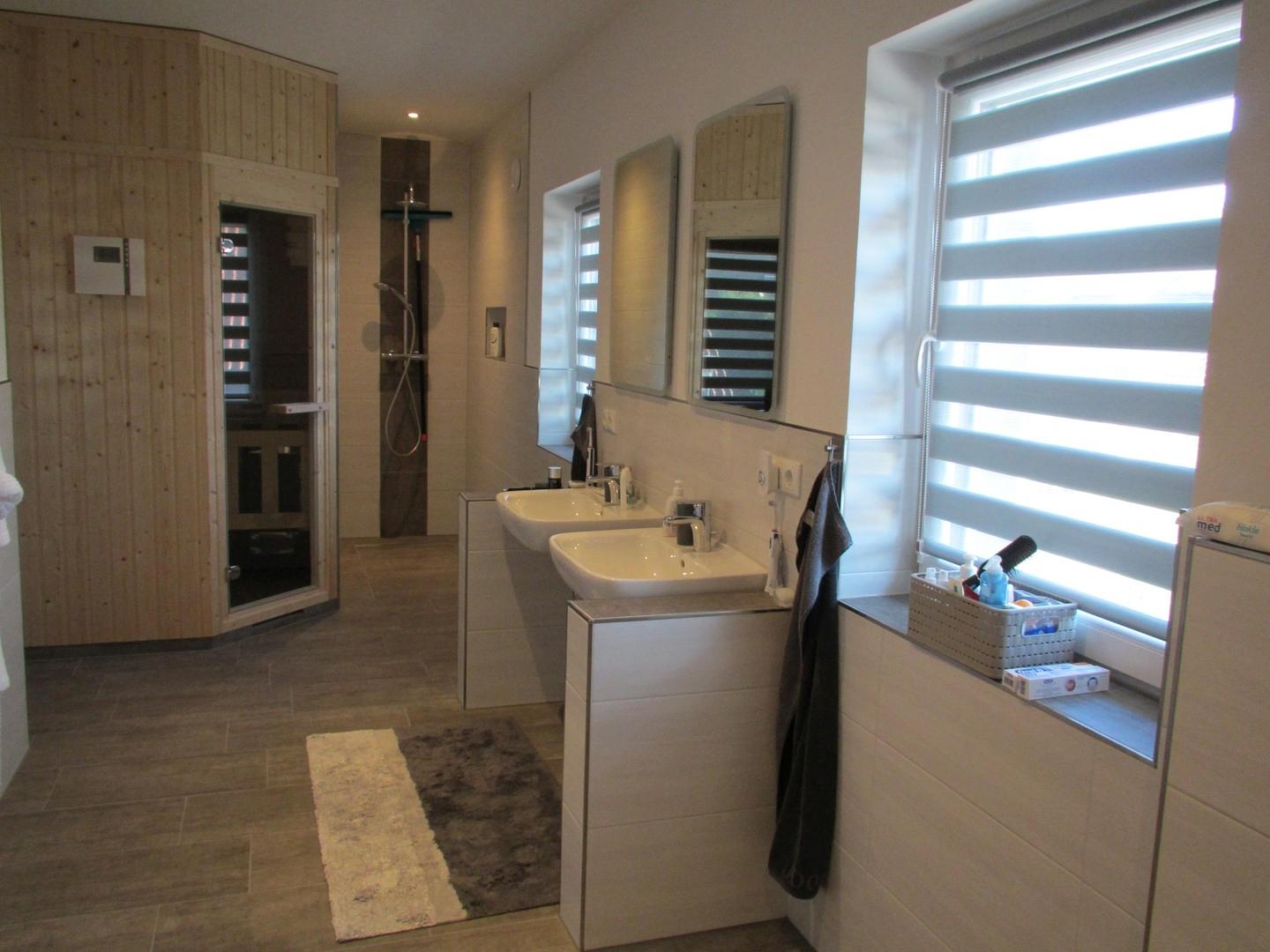 Badezimmer OG mit Sauna