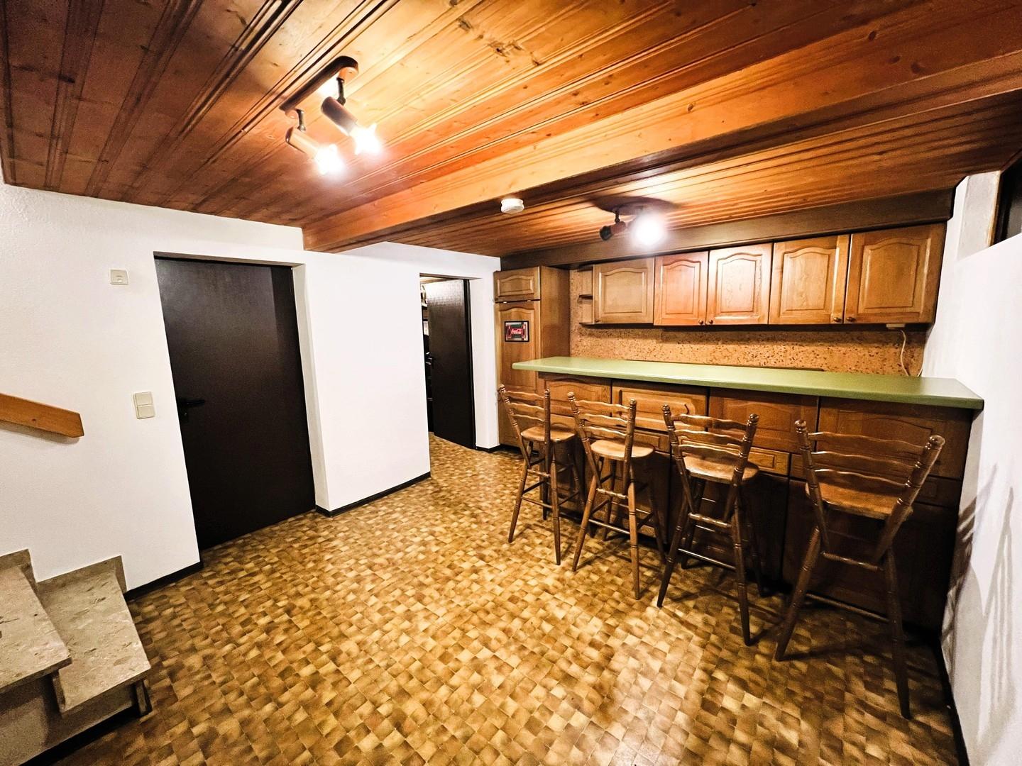 UG Bar