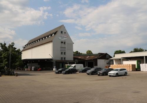 Hoffläche / Parkplätze