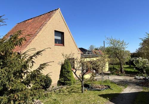 Ansicht Einfahrt West