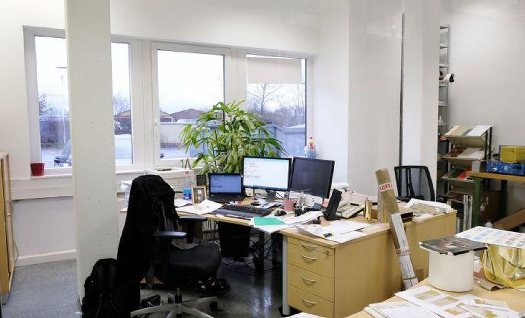 Büro
