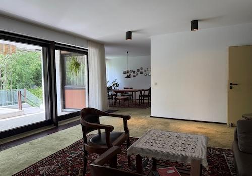 großes helles Wohn,- Esszimmer