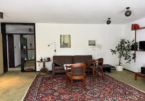 großes helles Wohn,- Esszimmer