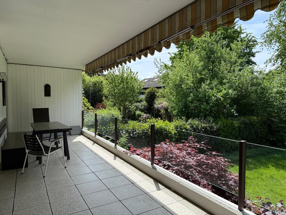 überdachter Balkon