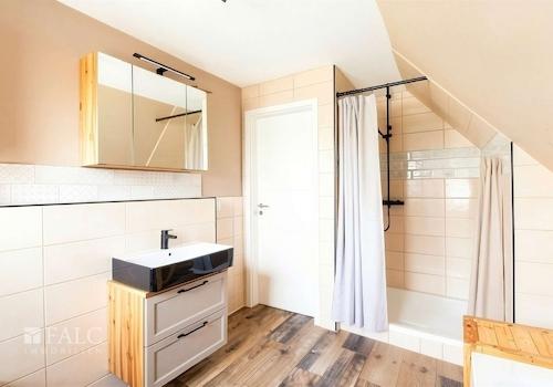Badezimmer I
