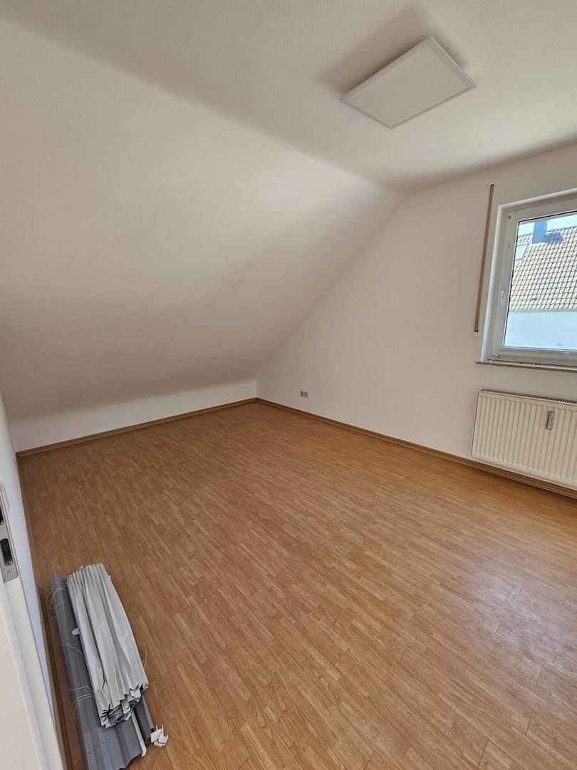Büro/Schlafzimmer/Kinderzimmer