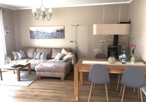 Wohn / Esszimmer