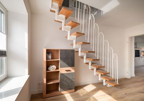 Treppe Spitzboden Whg. 3