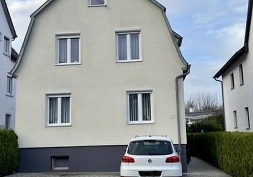 Vorderansicht Stellplätze 