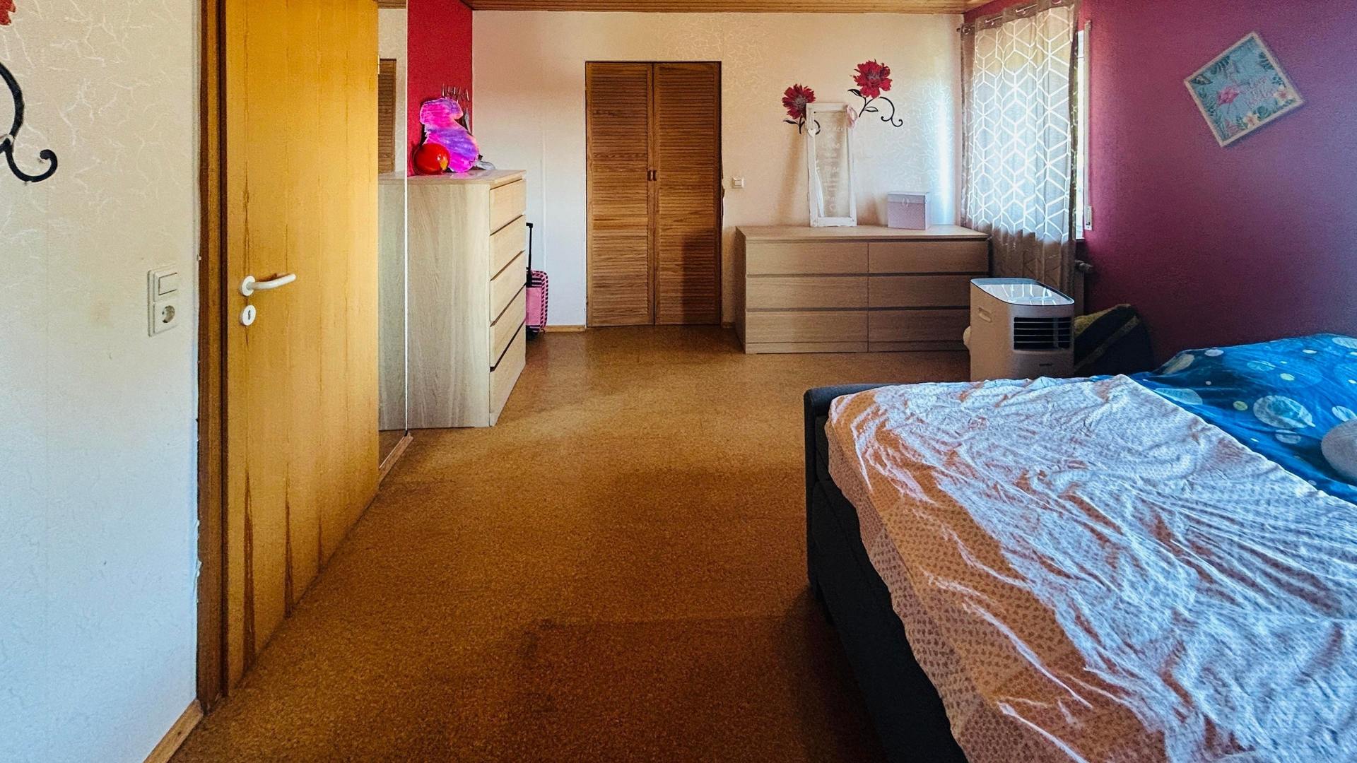 Schlafzimmer OG