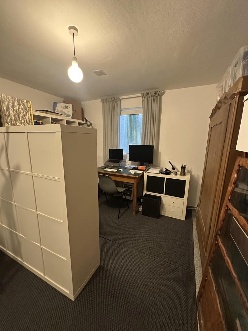 Keller 3 Büro/Fitnessraum