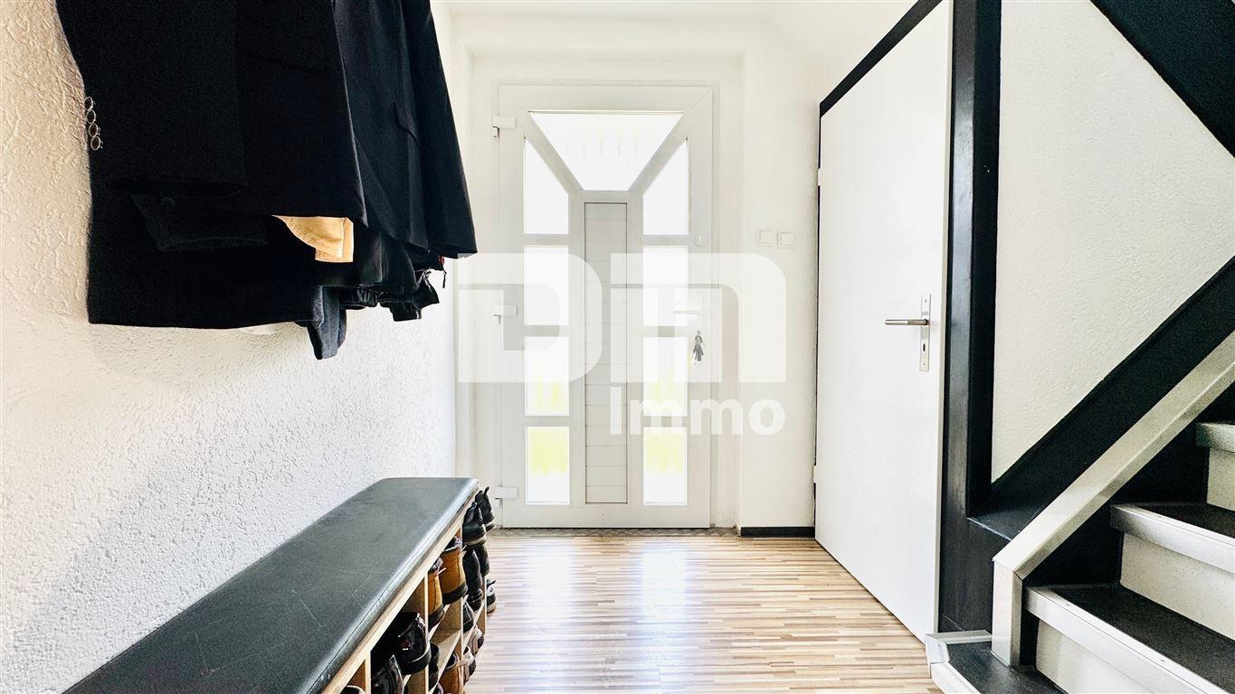 EG Windfang / Haupteingang / Treppenaufgang