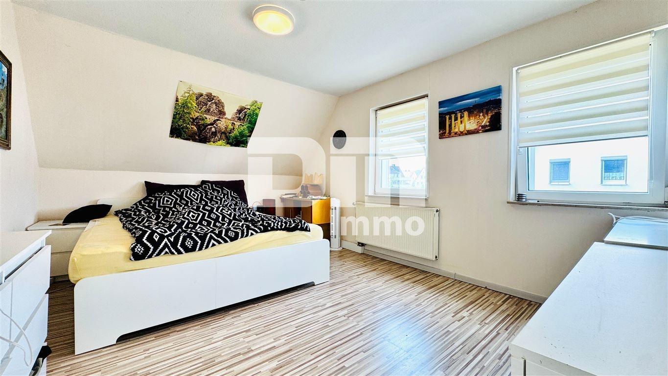 OG / DG Schlafzimmer 1
