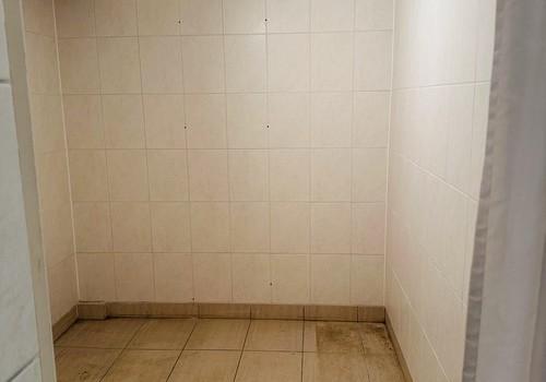 Raum (optional Sauna) UG