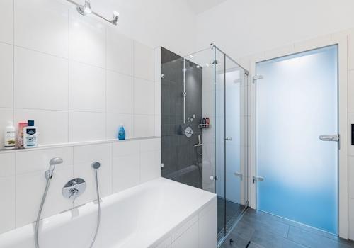 Badezimmer EG