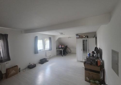 Wohn/Schlafzimmer