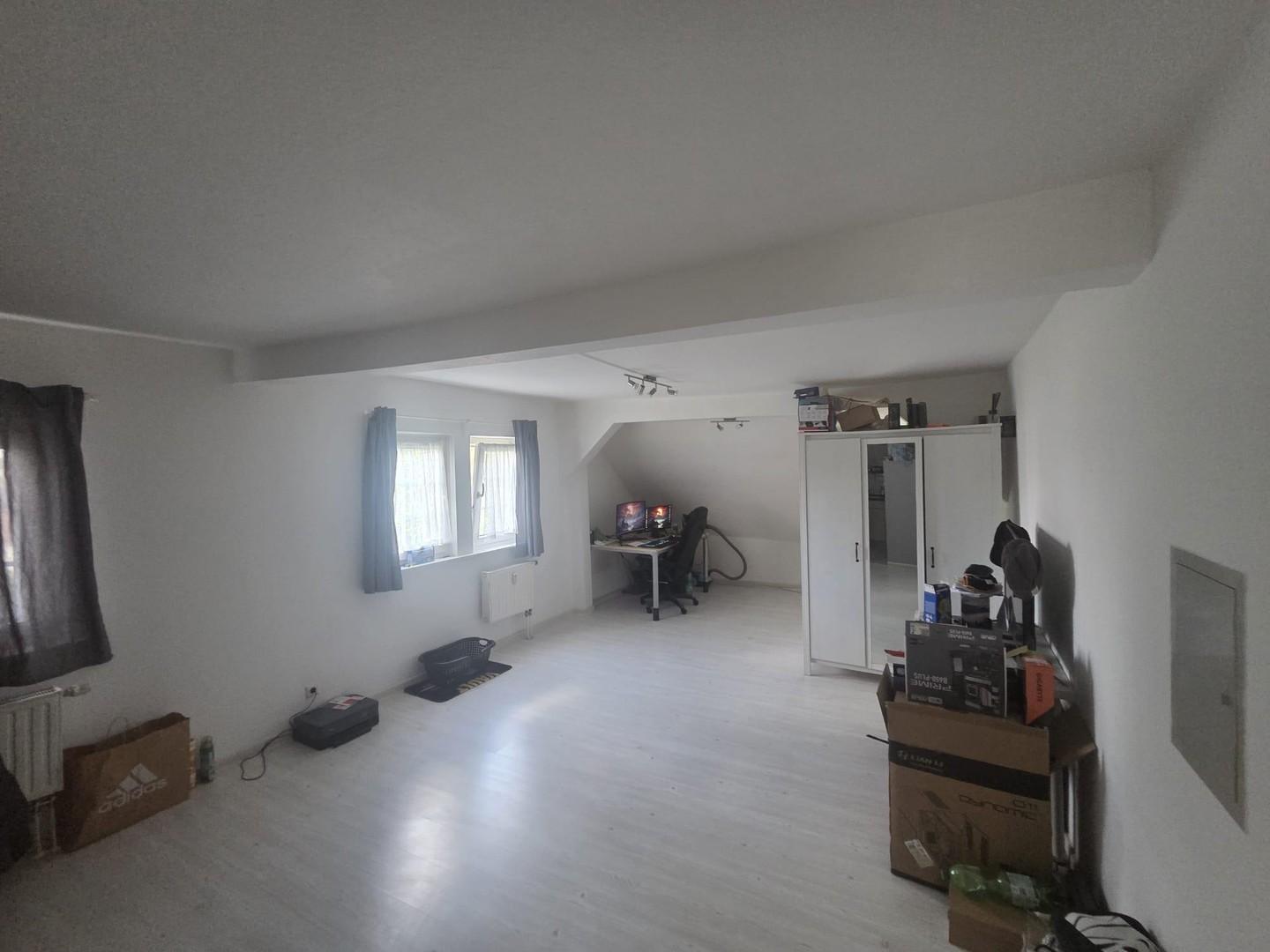 Wohn/Schlafzimmer
