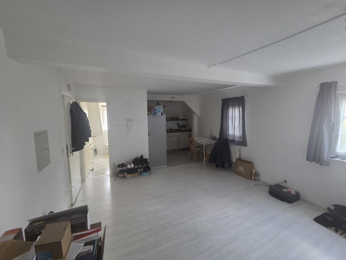 Wohn/Schlafzimmer