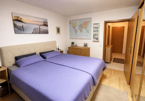 Schlafzimmer_www.villingen.immobilien