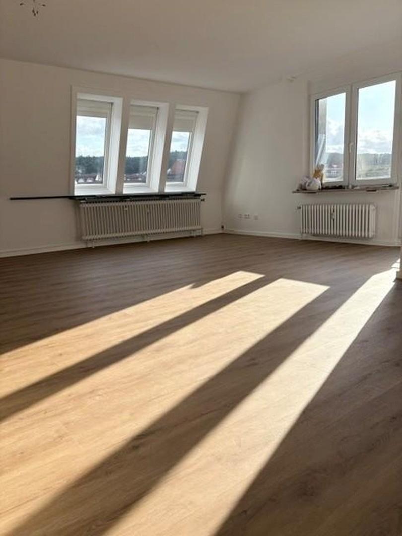 Wohn-/Esszimmer