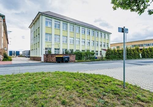 Außenansicht von der Straße