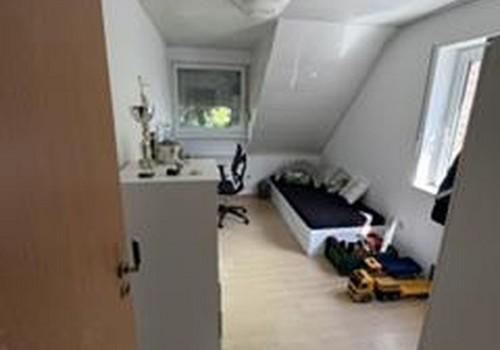 Kind DG Süd mit Gaubenfenster