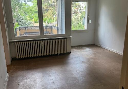 Wohn- und Schlafzimmer