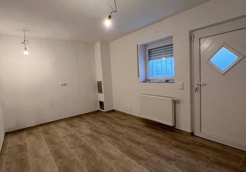 Zimmer mit Gartenausgang UG