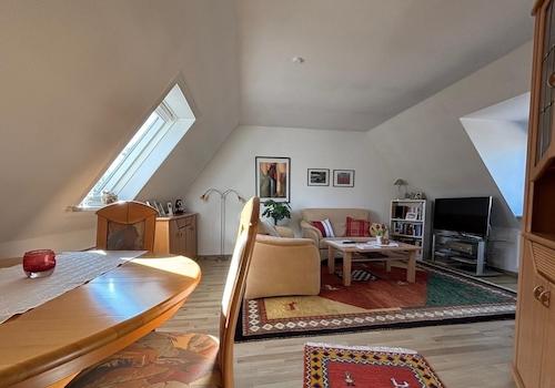 Wohnzimmer DG