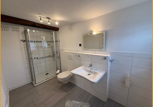 Badezimmer EG