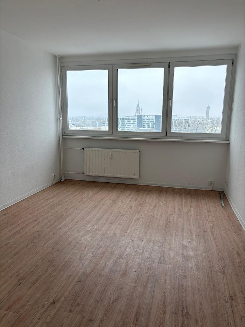 Wohn- und Schlafzimmer