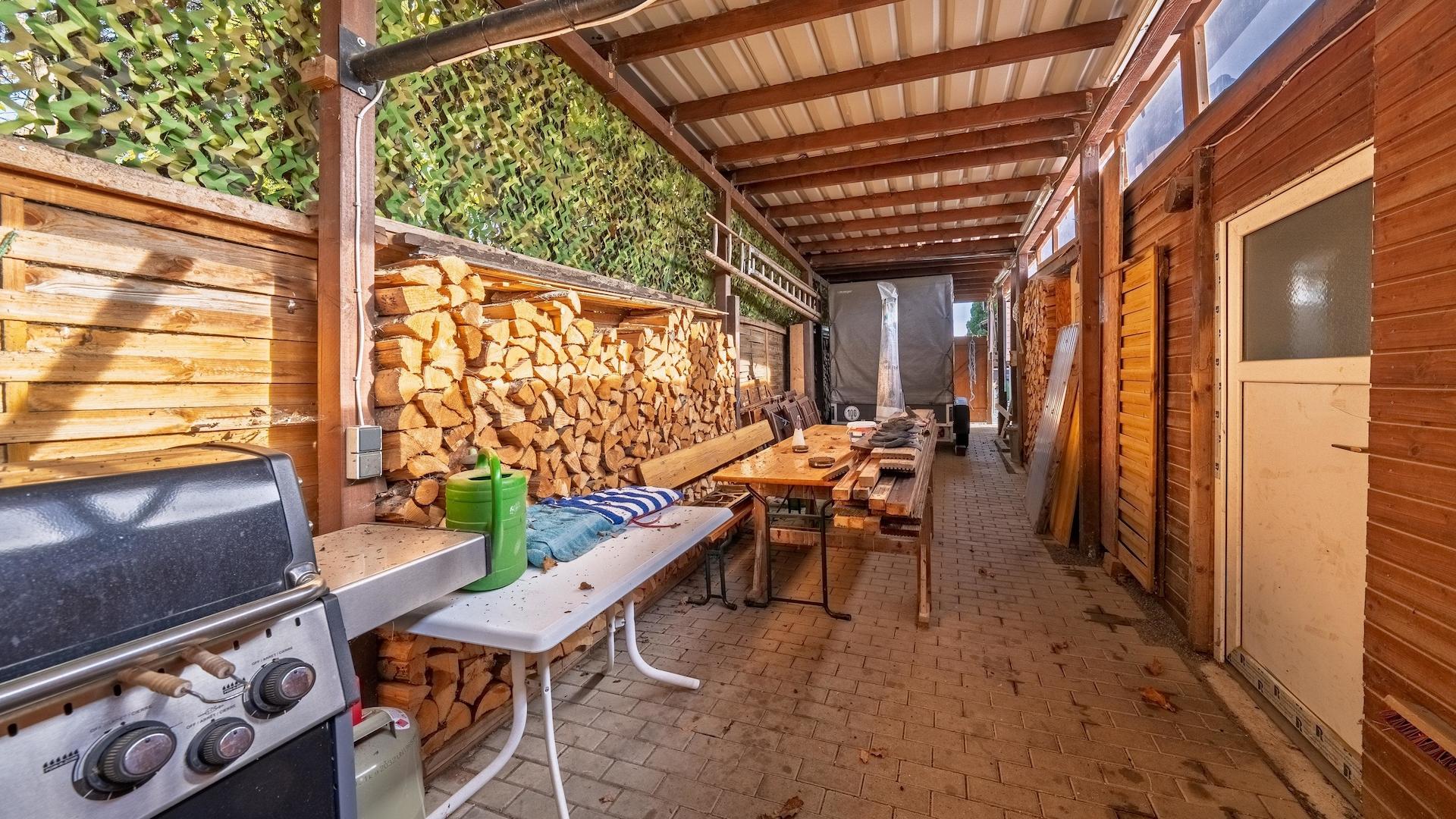 Carport
