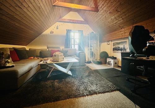 Wohnzimmer DG